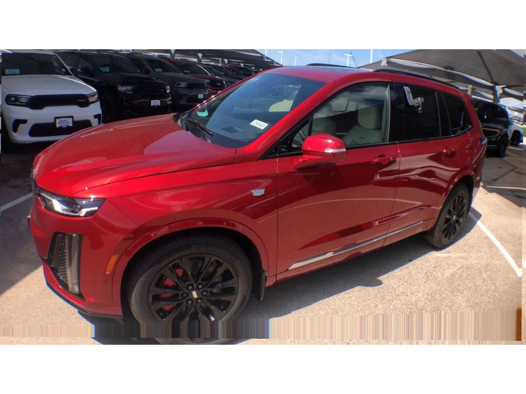 2025 Cadillac XT6