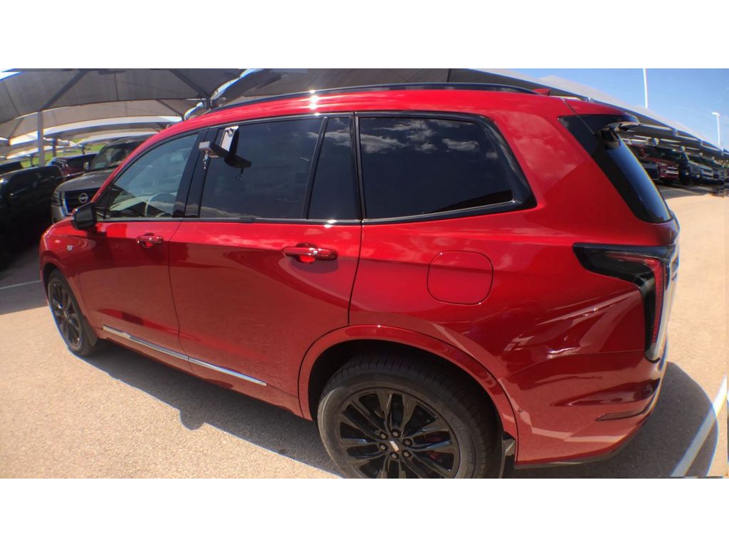 2025 Cadillac XT6