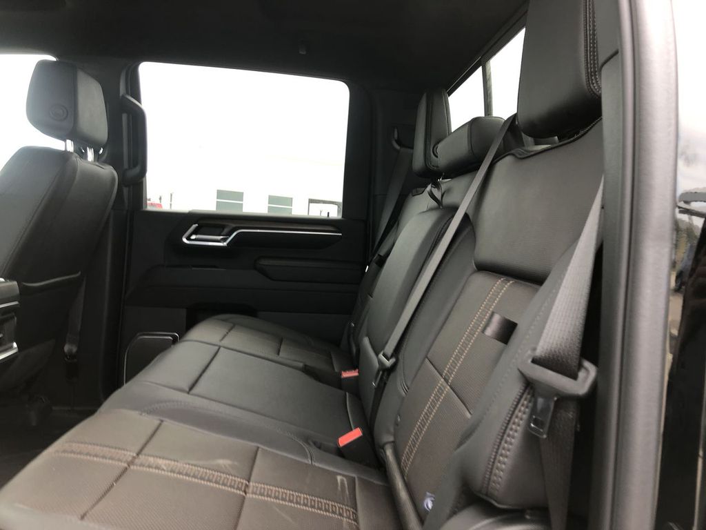 2025 Chevrolet Silverado 2500