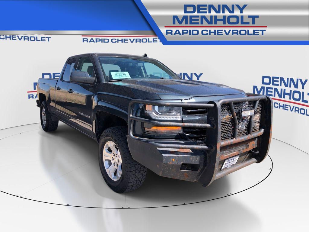 Used 2017 Chevrolet Silverado 1500 LT Trucks