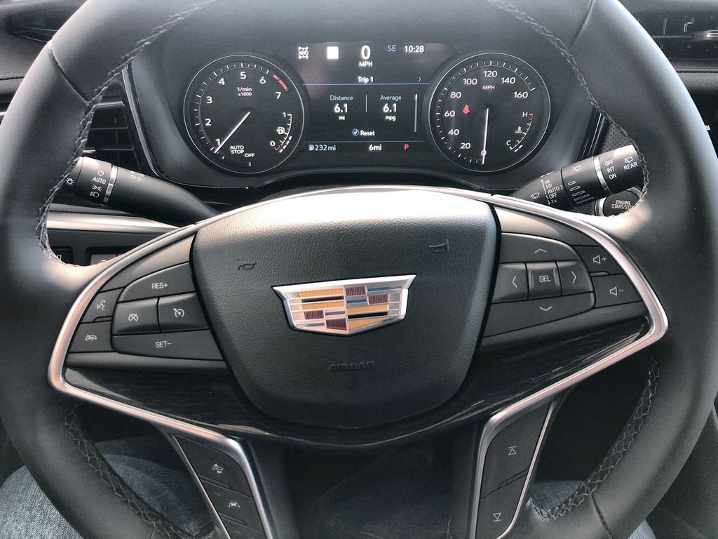 2025 Cadillac XT5