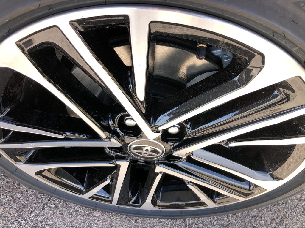 2025 Toyota Camry Hybrid