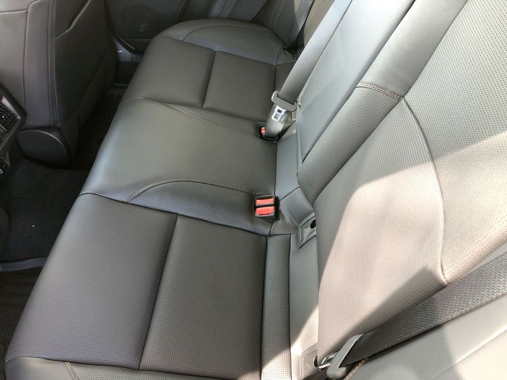 2025 Toyota Camry Hybrid
