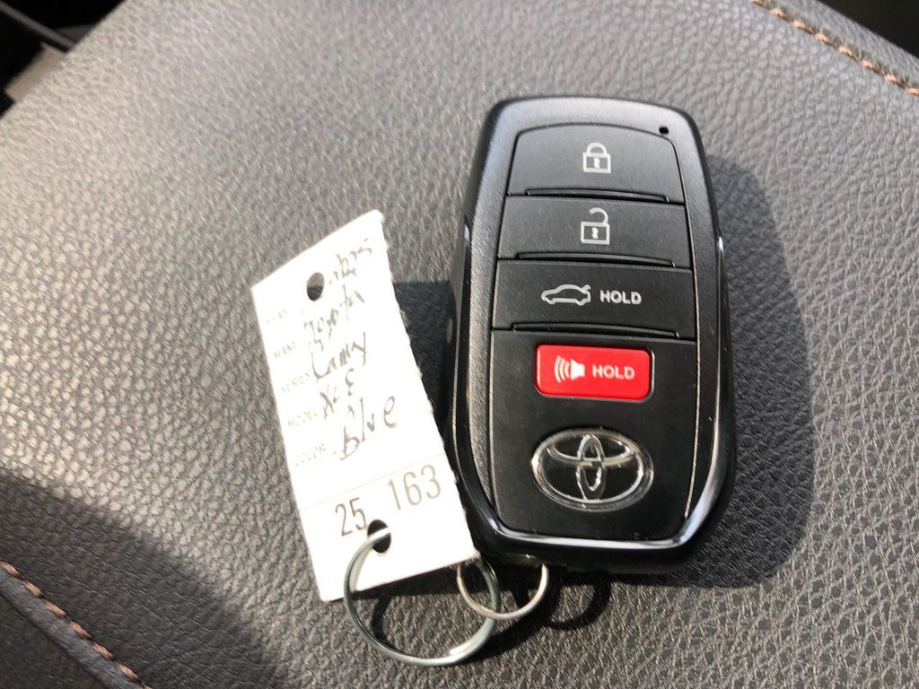 2025 Toyota Camry Hybrid