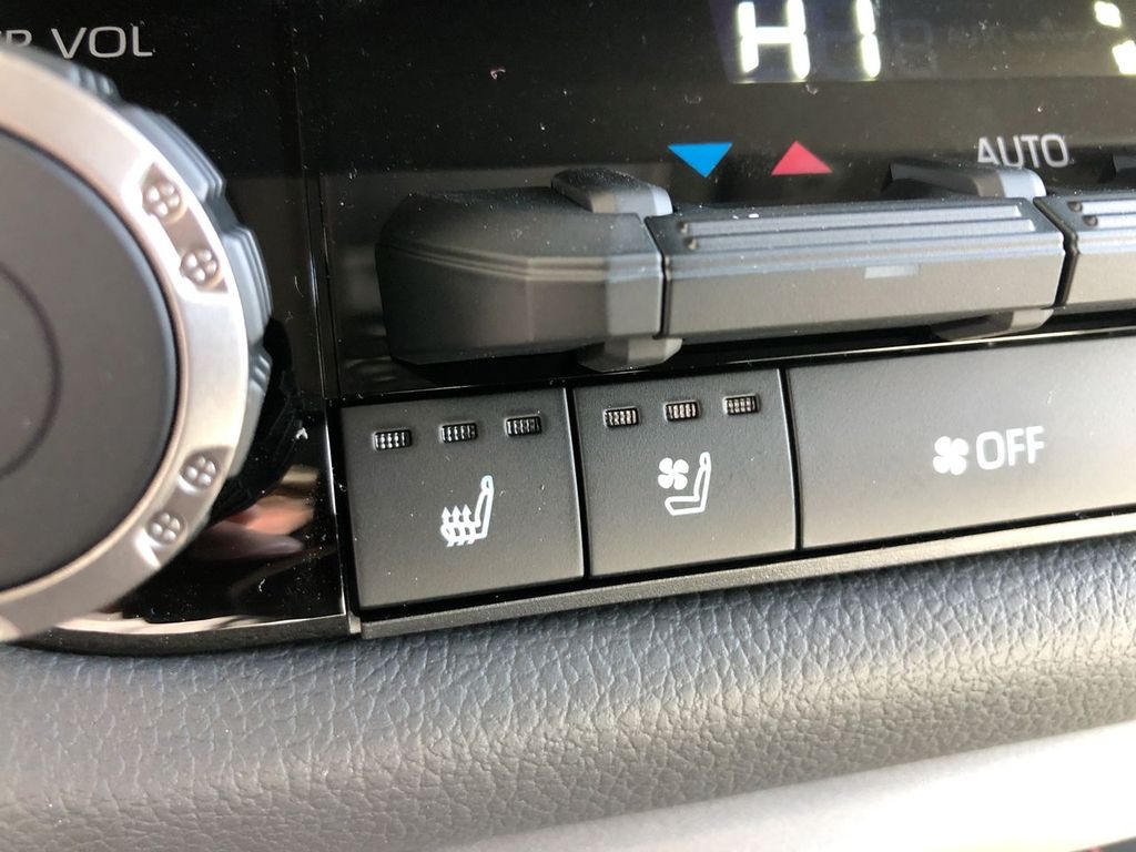 2025 Toyota Tundra Hybrid