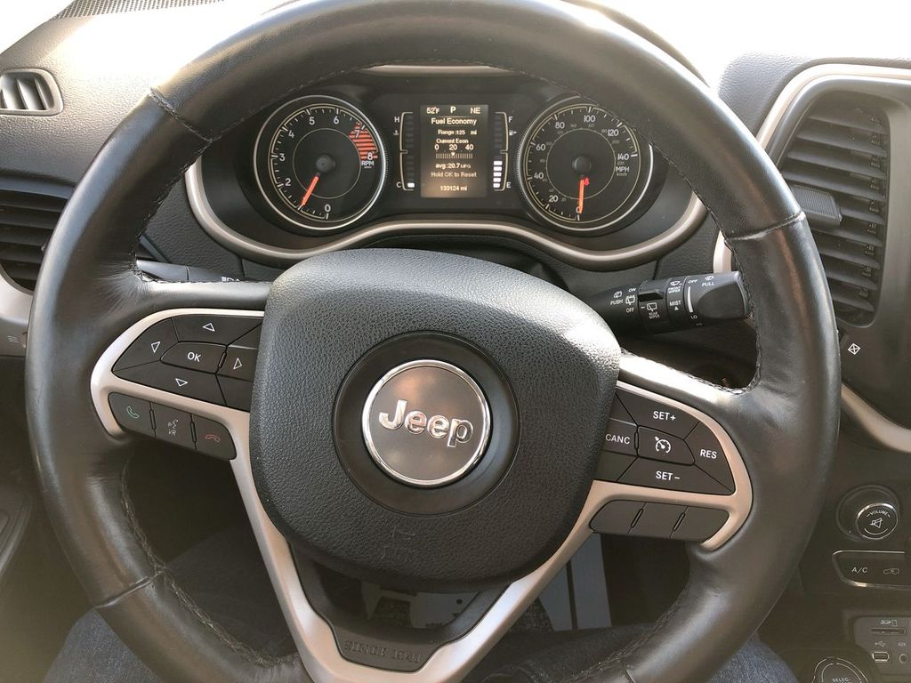 2016 Jeep Cherokee