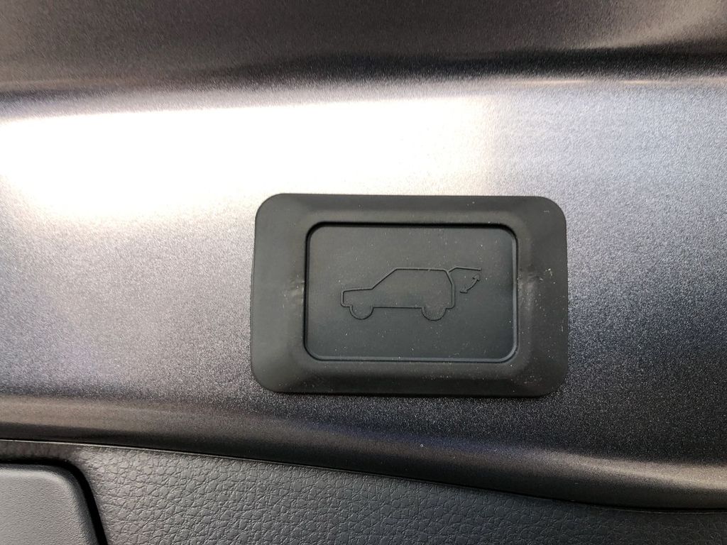 2025 Toyota RAV4 Hybrid