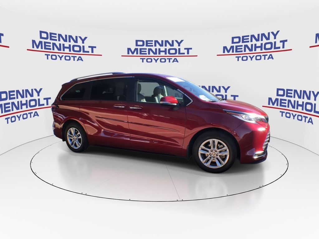 2023 Toyota Sienna