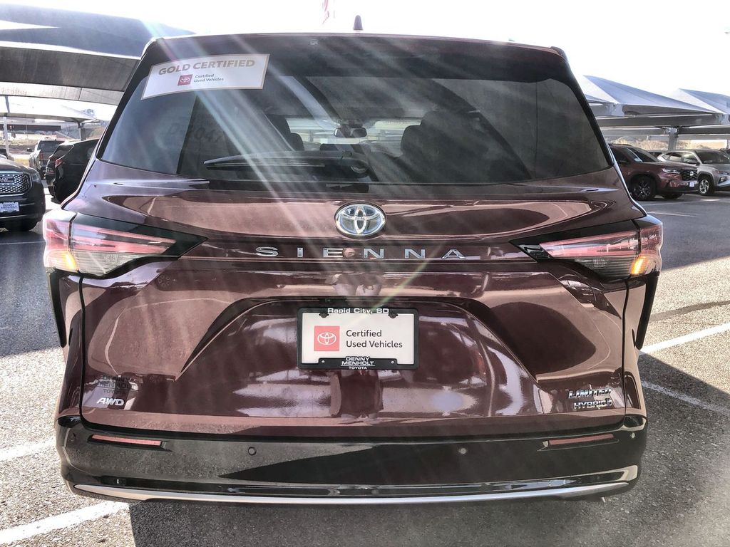 2023 Toyota Sienna