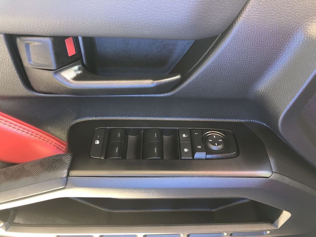 2025 Toyota Tacoma Hybrid