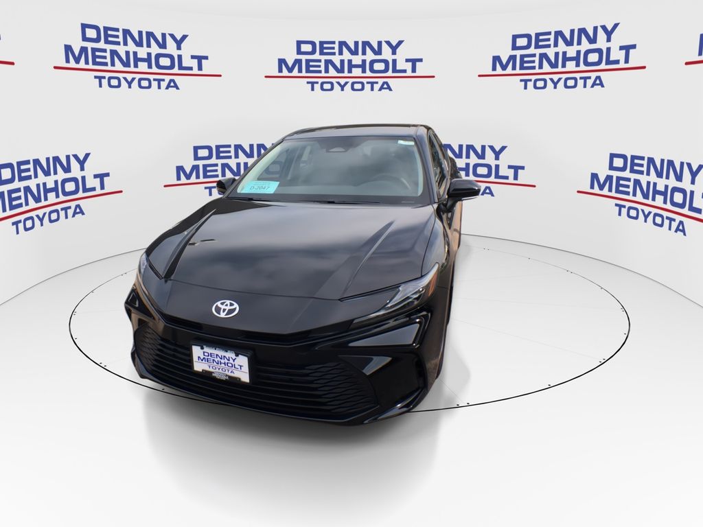 2025 Toyota Camry Hybrid