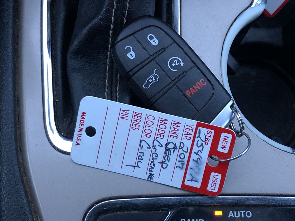 2017 Jeep Grand Cherokee