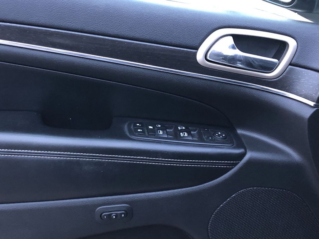 2017 Jeep Grand Cherokee