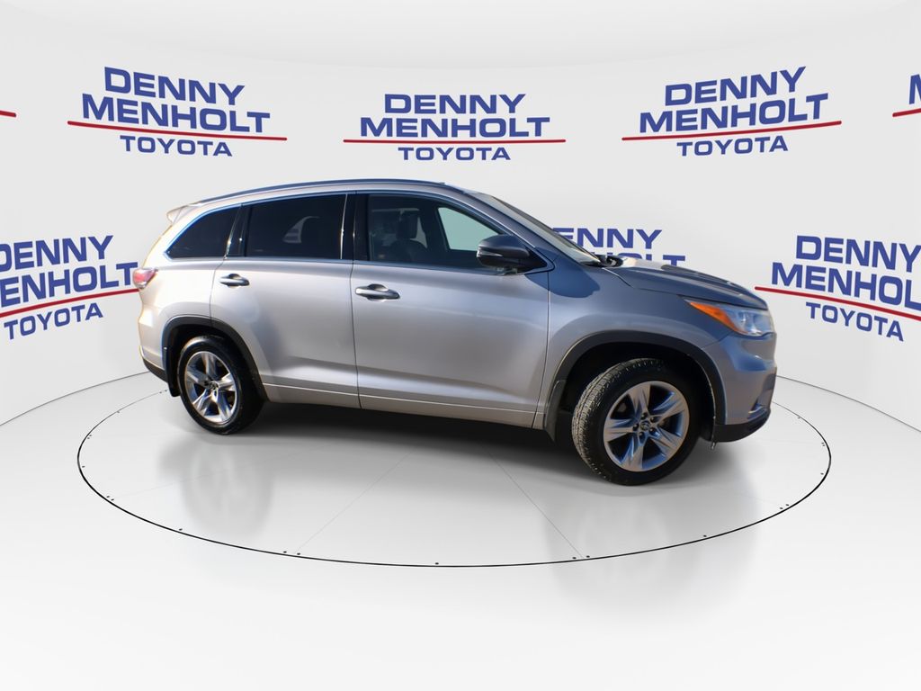 2016 Toyota Highlander