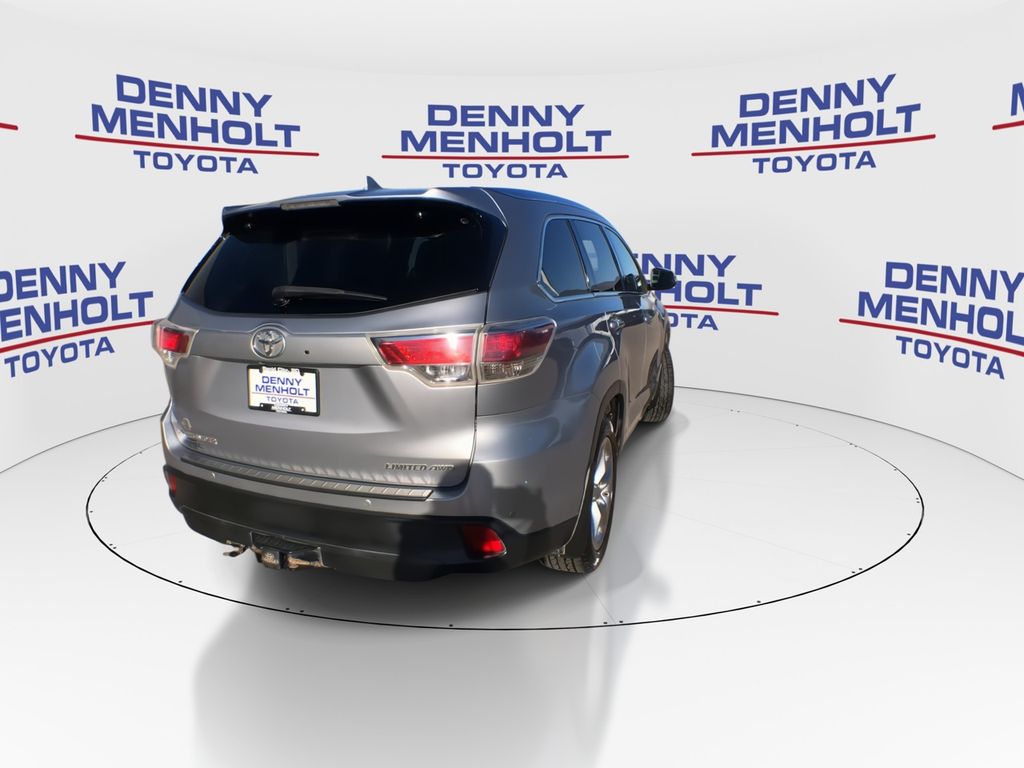 2016 Toyota Highlander