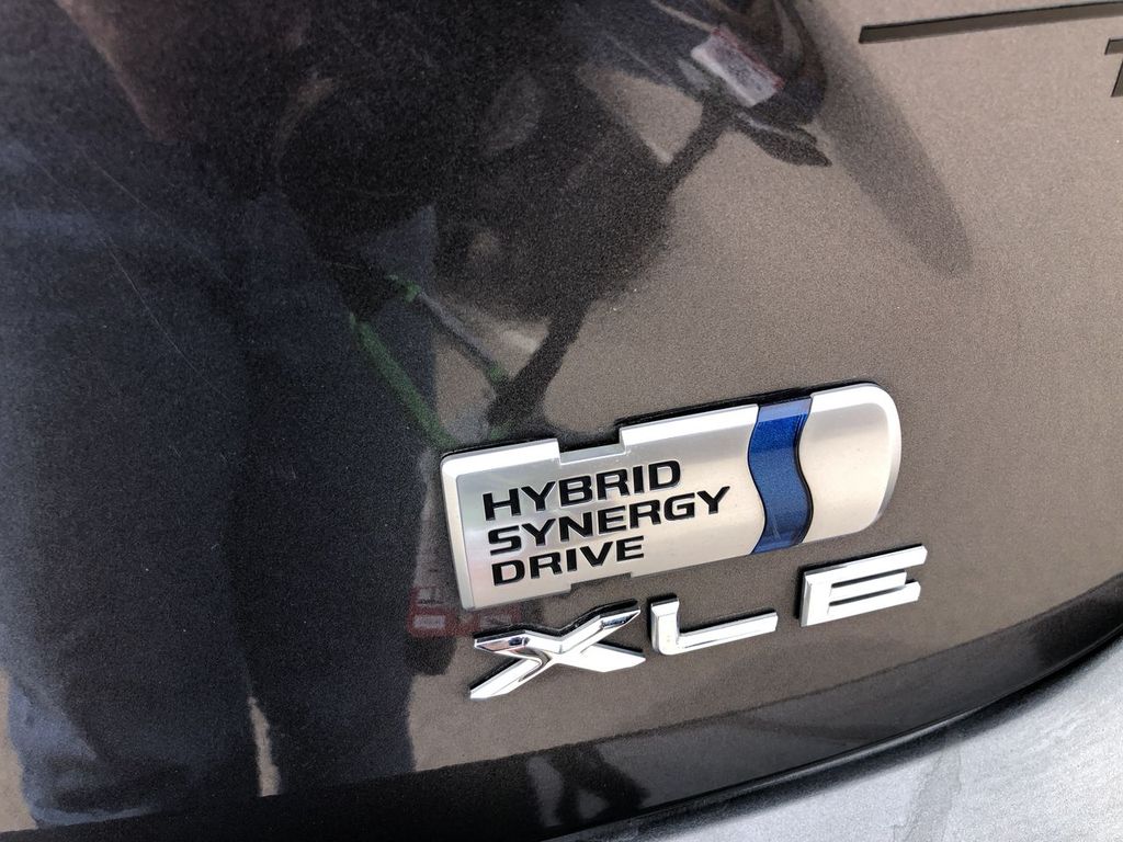 2015 Toyota Avalon Hybrid