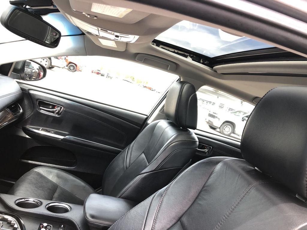 2015 Toyota Avalon Hybrid