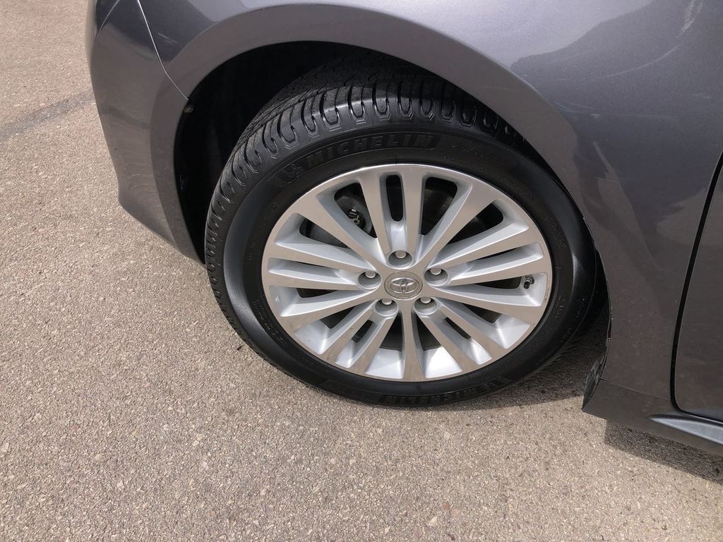 2015 Toyota Avalon Hybrid