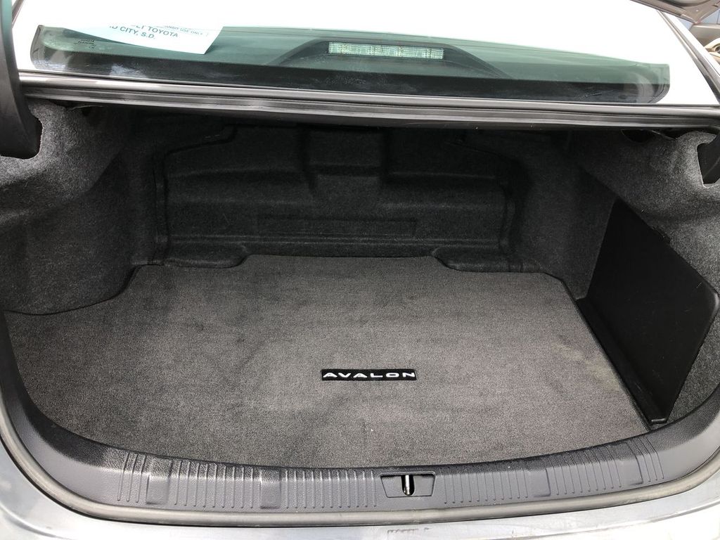 2015 Toyota Avalon Hybrid