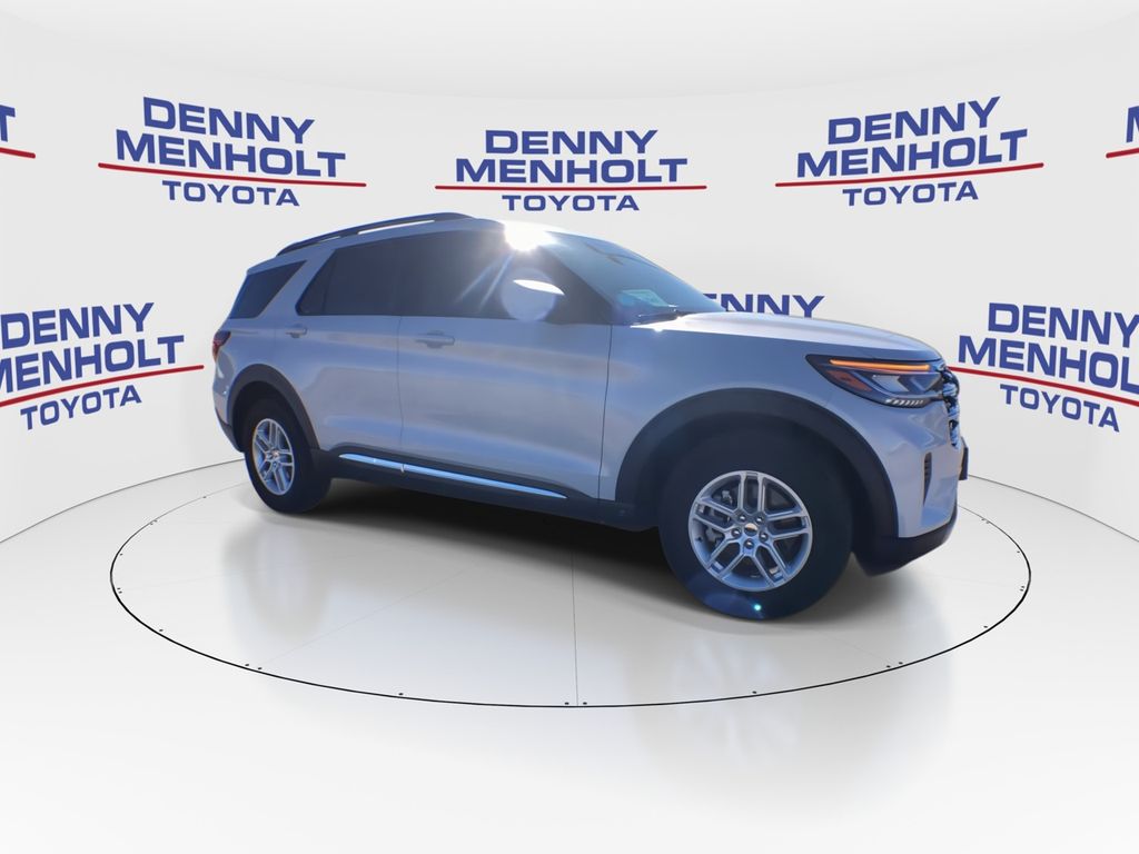 2025 Ford Explorer
