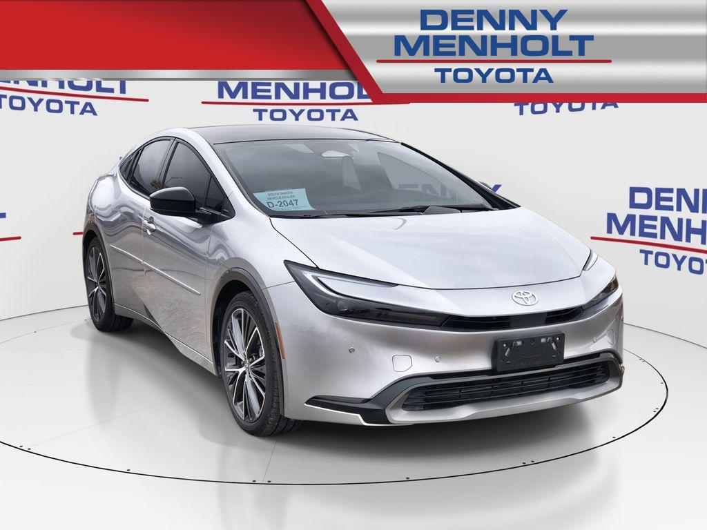 Used 2023 Toyota Prius XLE Cars