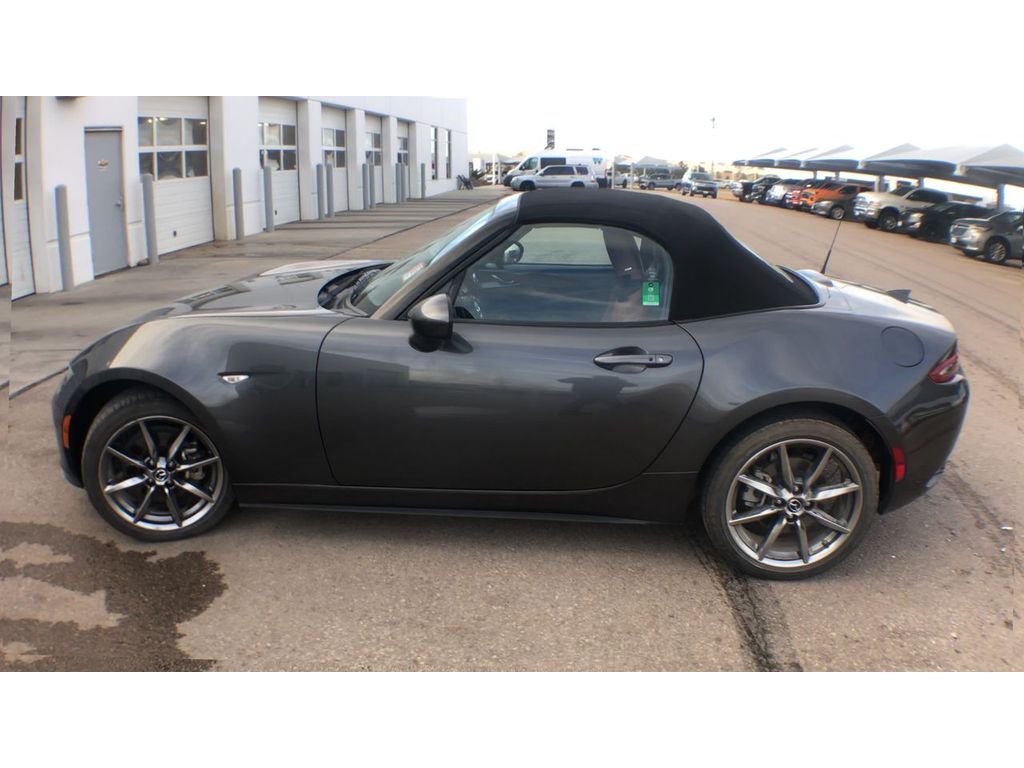 2023 Mazda MX-5 Miata