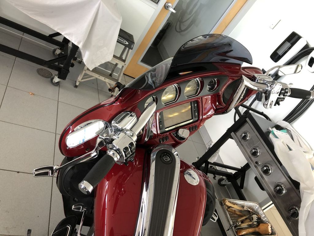 2016 Harley-Davidson STREET GLYDE