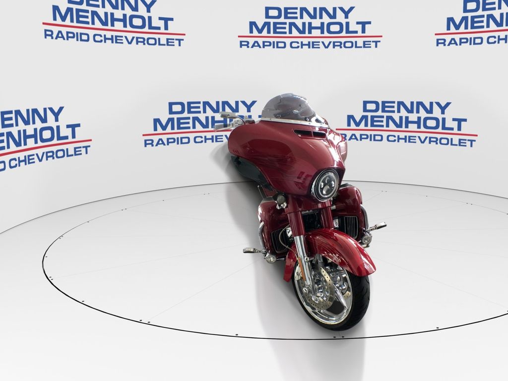 2016 Harley-Davidson FLHXSE