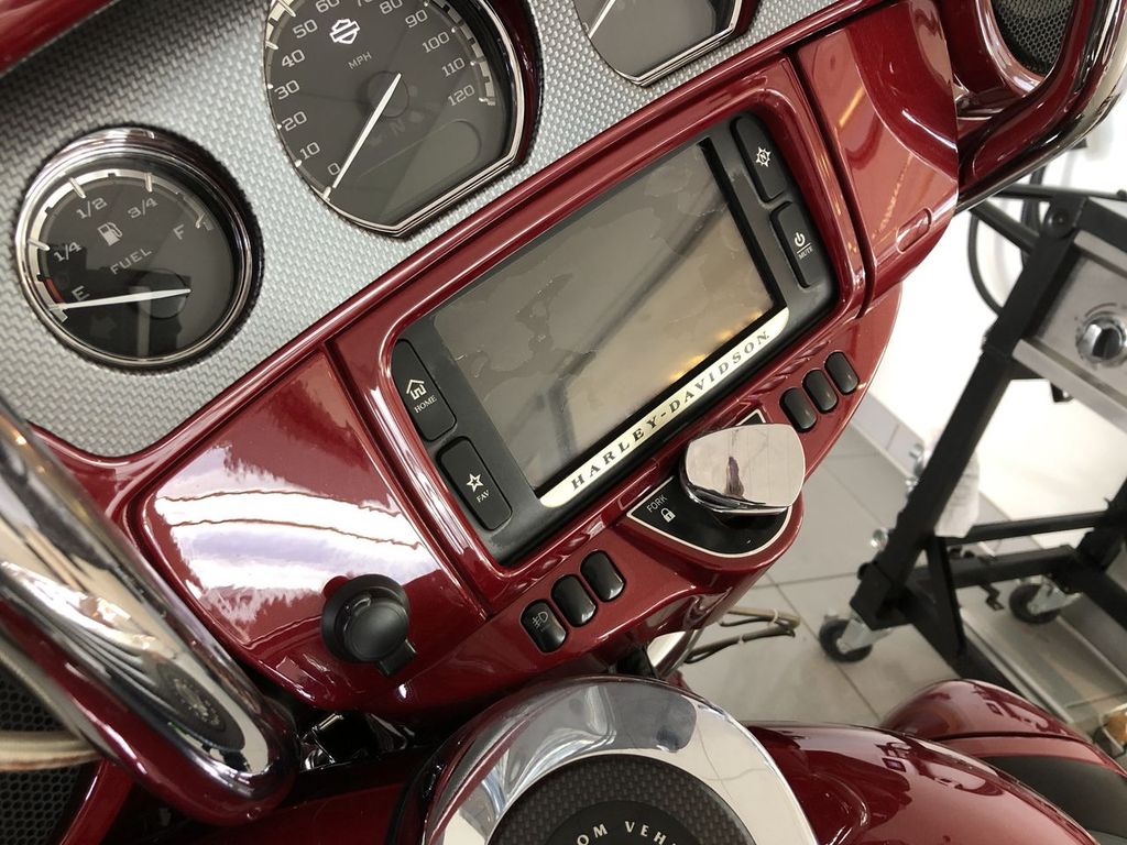 2016 Harley-Davidson STREET GLYDE