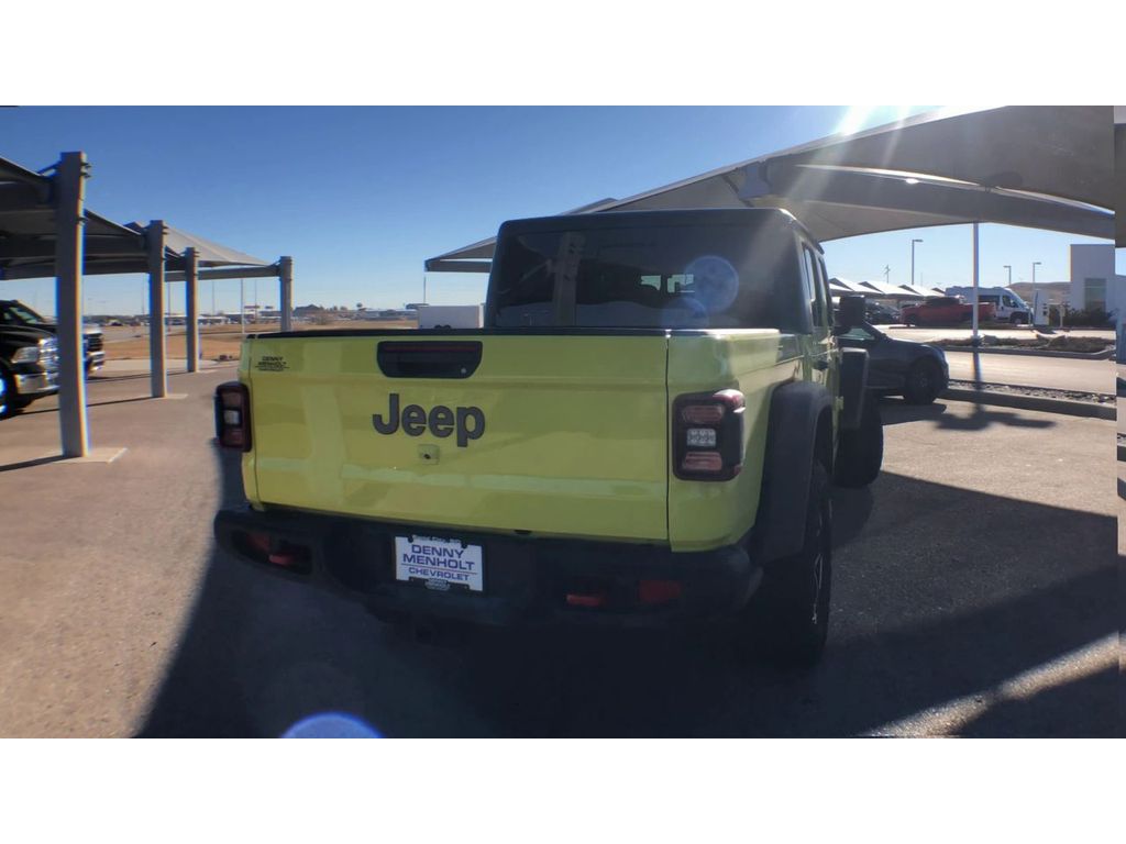 2024 Jeep Gladiator