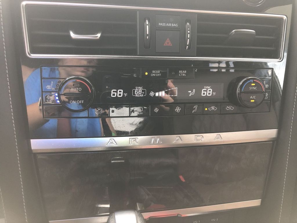 2022 Nissan Armada