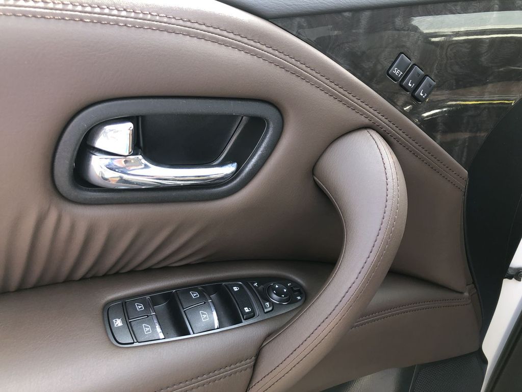 2022 Nissan Armada