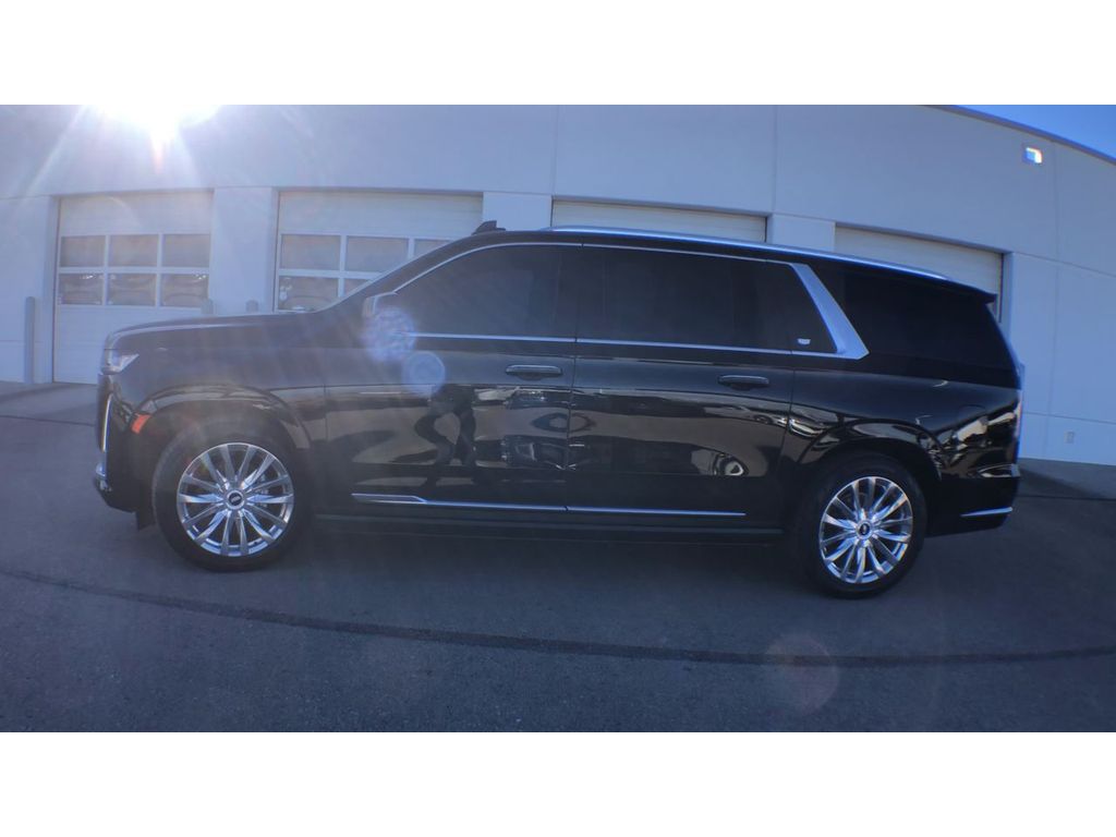 2023 Cadillac Escalade ESV