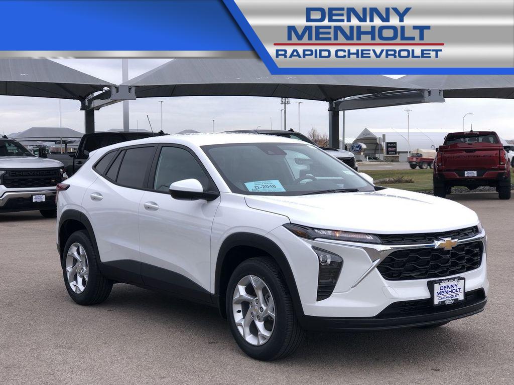 New 2026 Chevrolet Trax LS SUVs