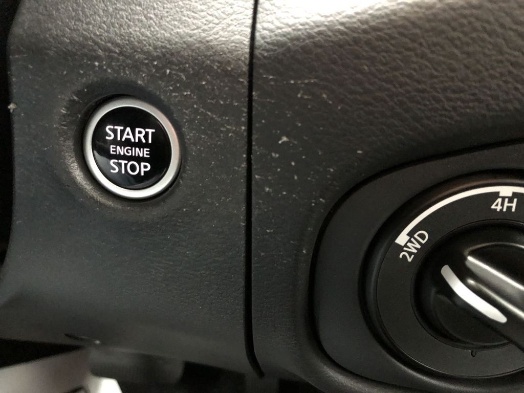 2024 Nissan Frontier