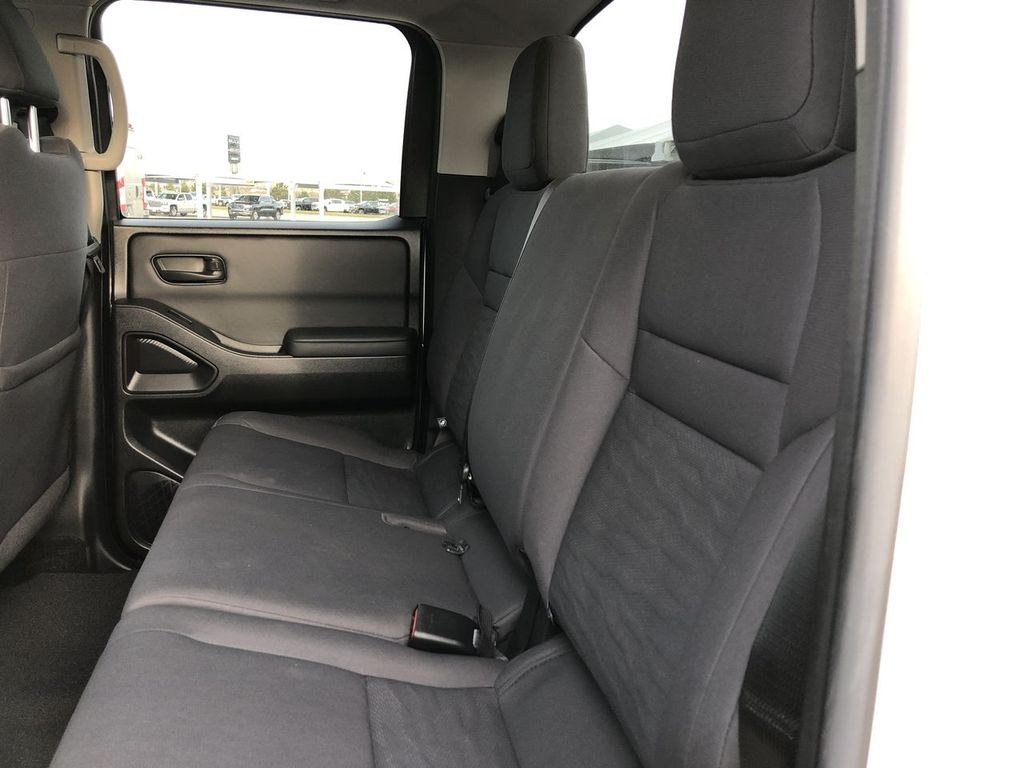 2024 Nissan Frontier