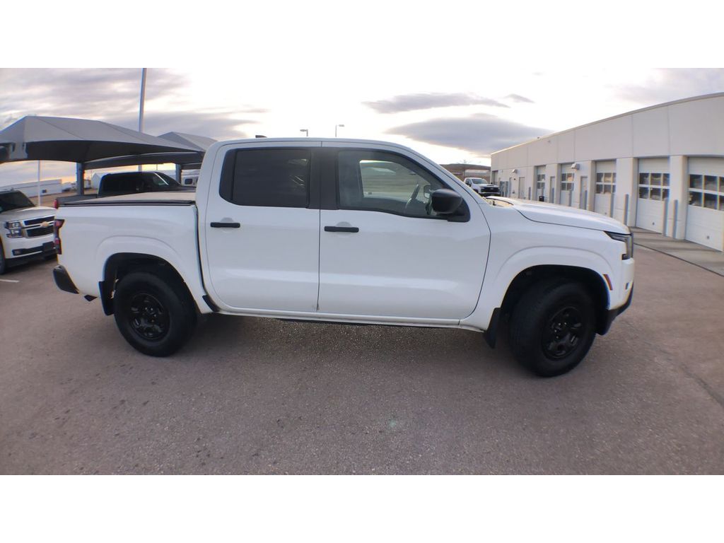 2024 Nissan Frontier