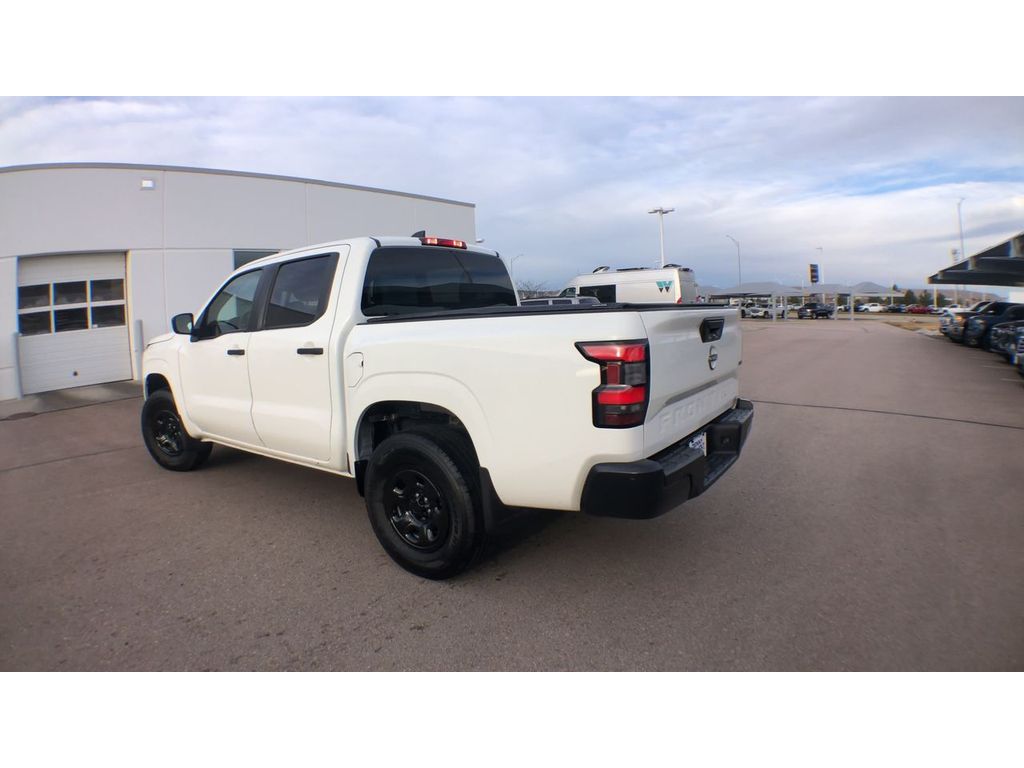 2024 Nissan Frontier