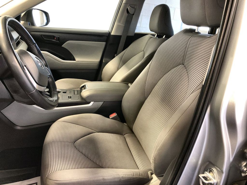 2022 Toyota Highlander Hybrid