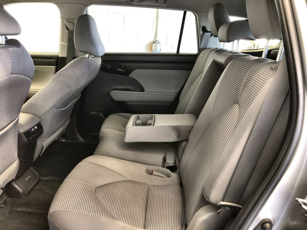 2022 Toyota Highlander Hybrid