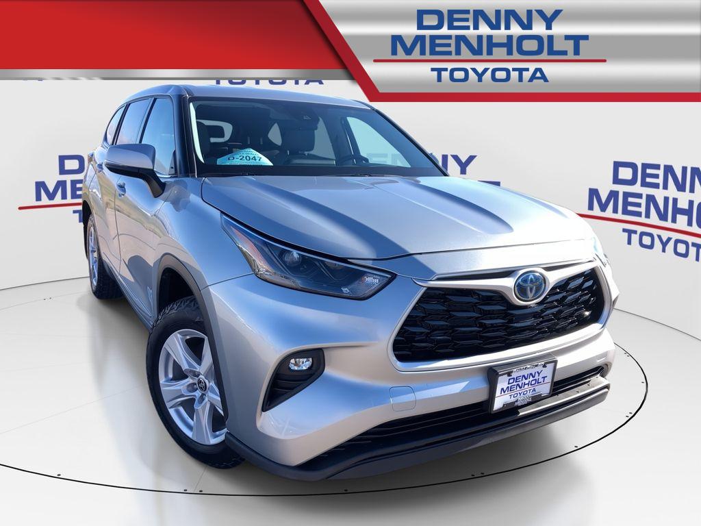 Used 2022 Toyota Highlander Hybrid Hybrid LE SUVs