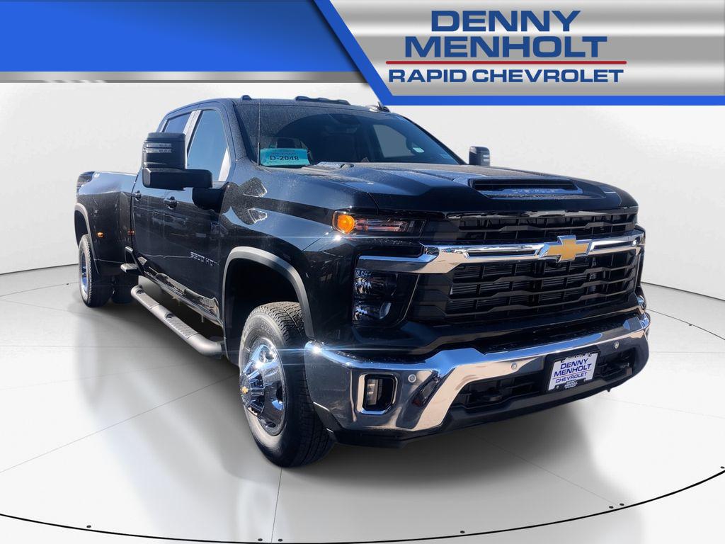New 2026 Chevrolet Silverado 3500 LT Trucks