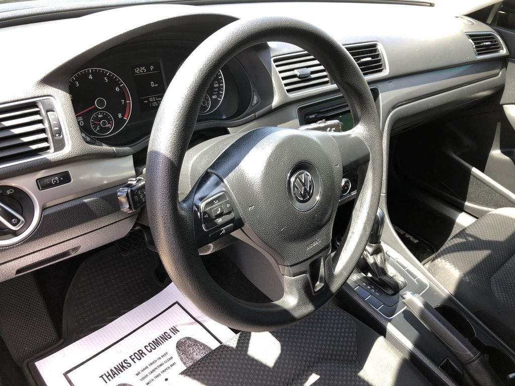 2014 Volkswagen Passat