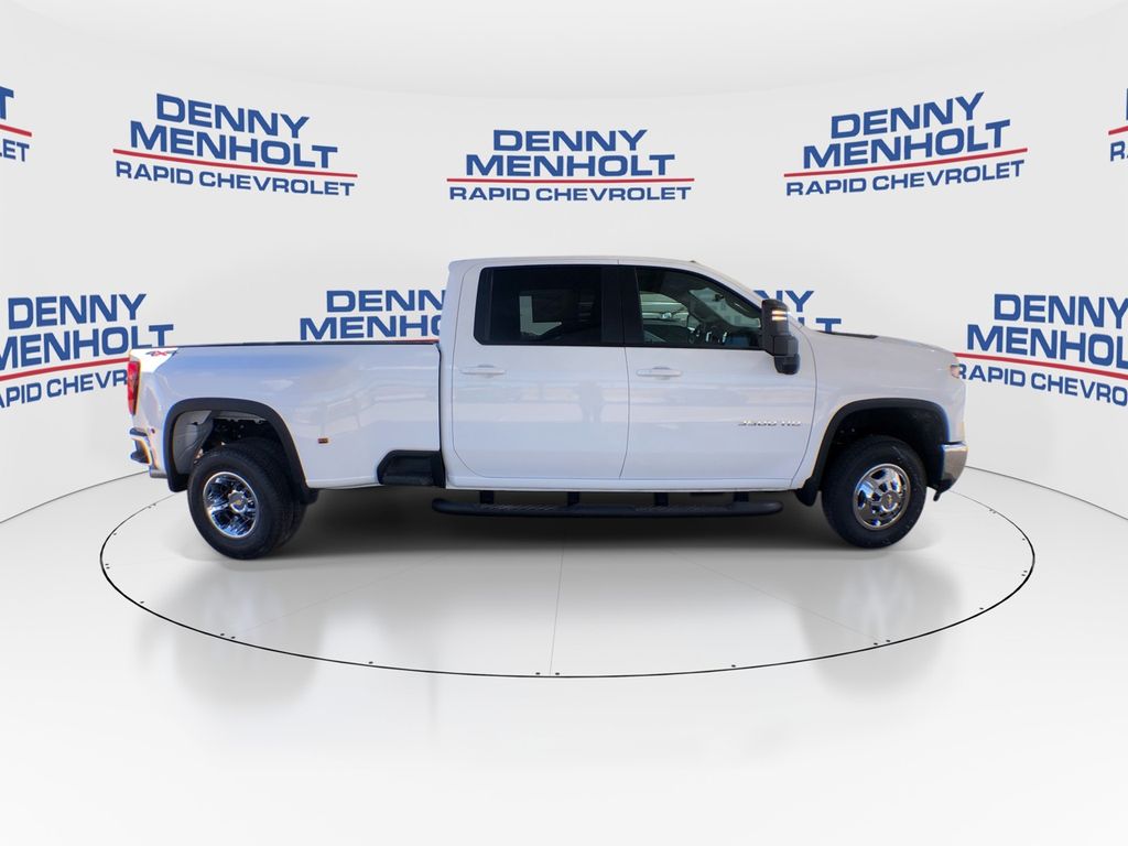 2026 Chevrolet Silverado 3500