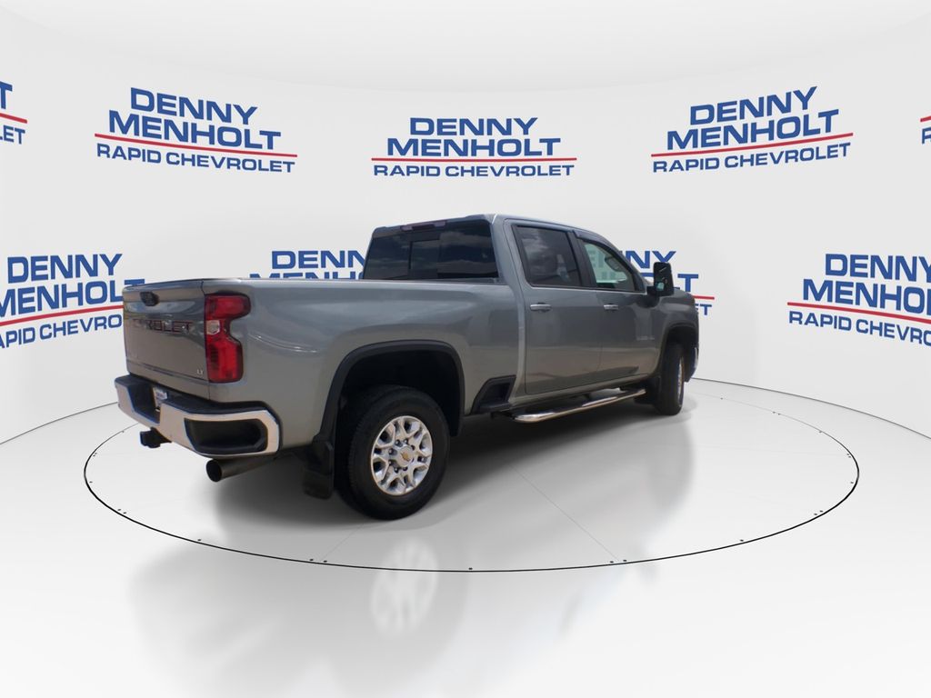 2024 Chevrolet Silverado 3500