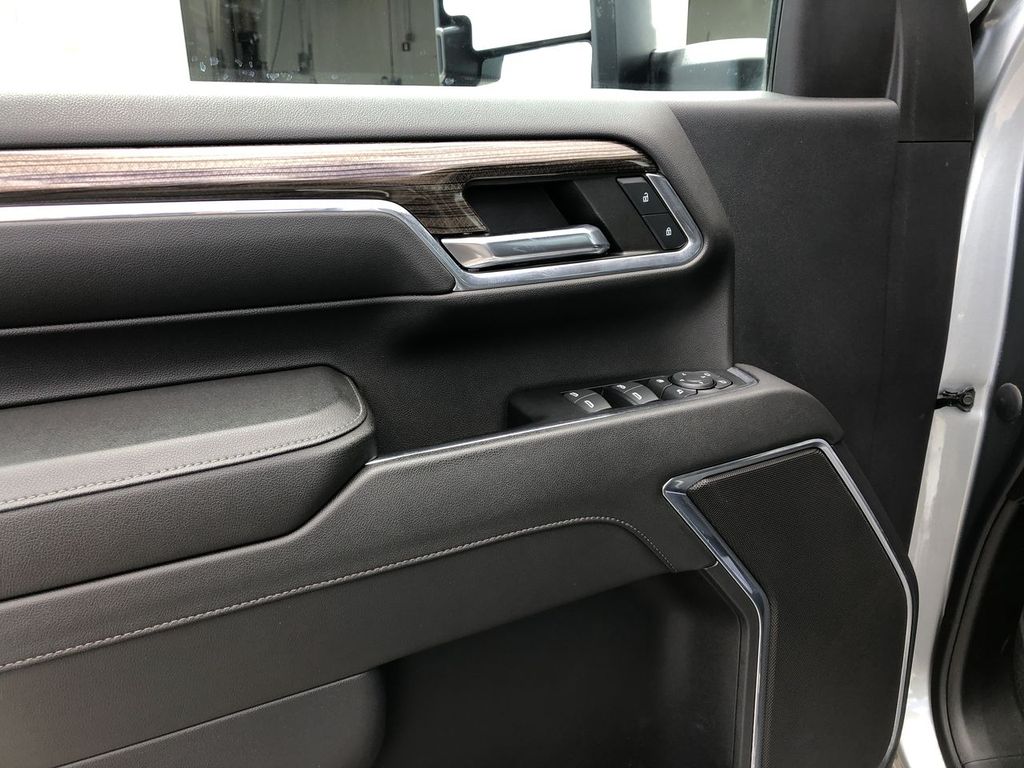 2024 Chevrolet Silverado 3500