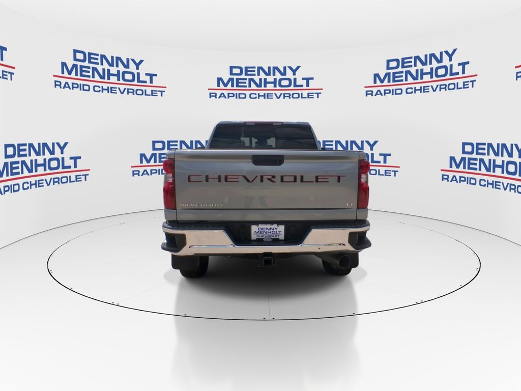 2024 Chevrolet Silverado 3500