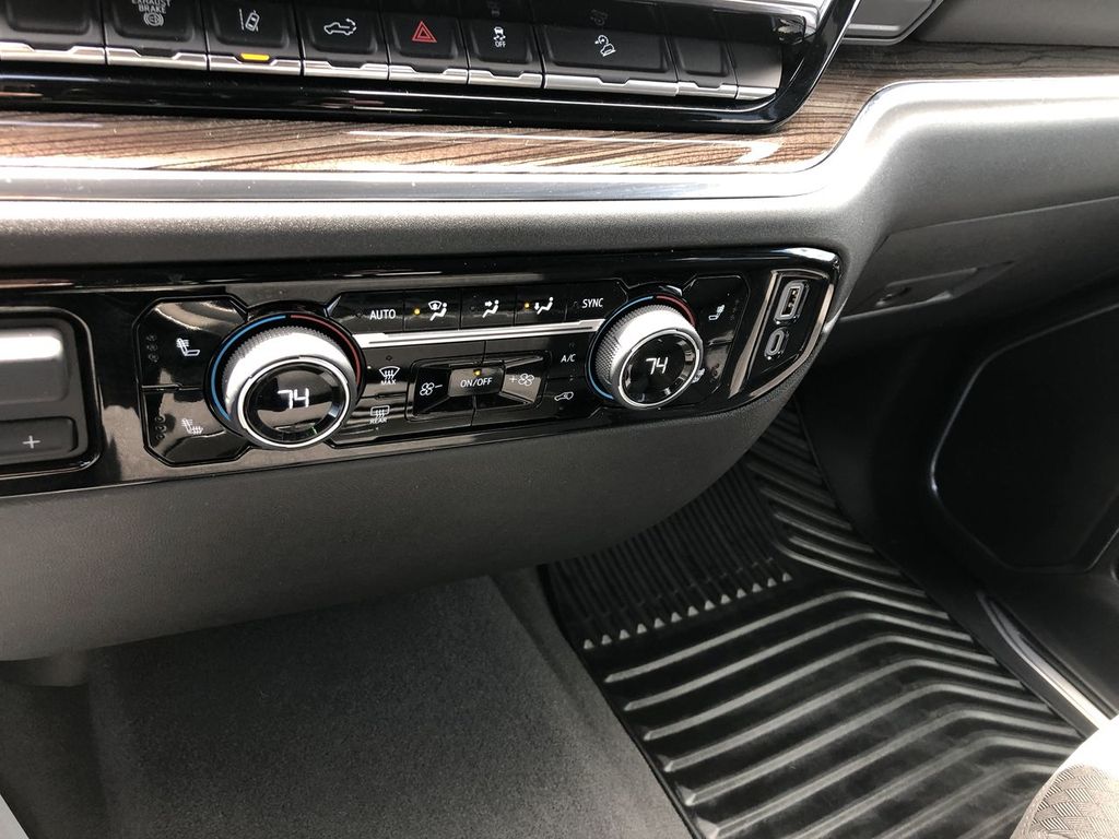 2024 Chevrolet Silverado 3500
