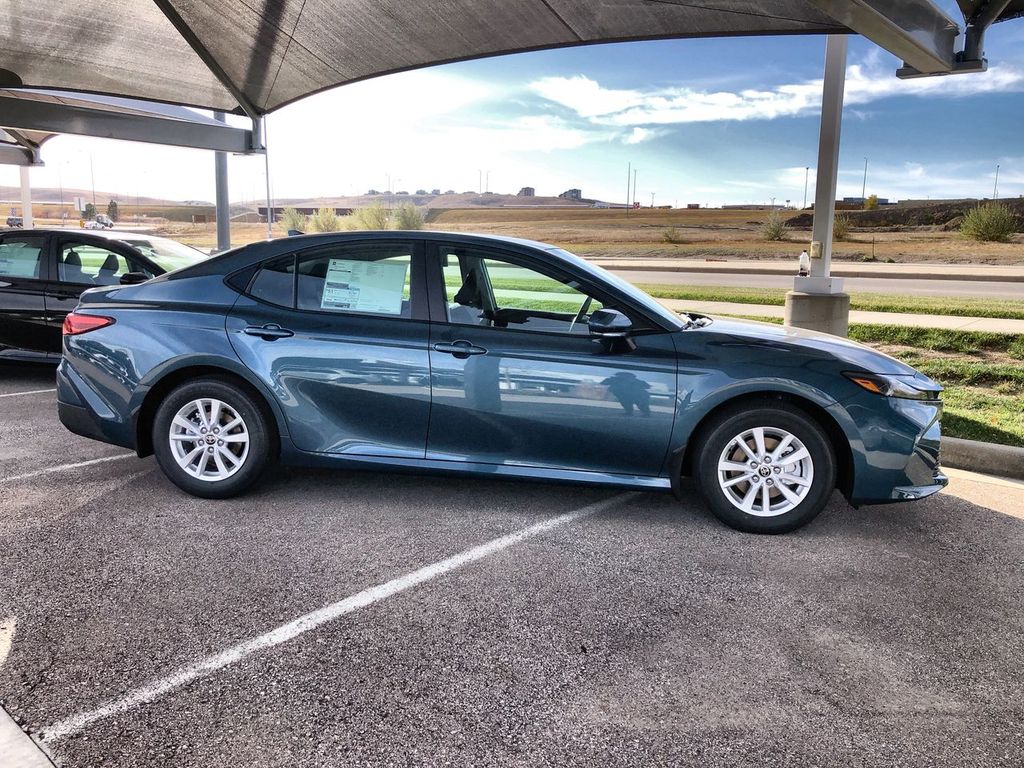2026 Toyota Camry Hybrid