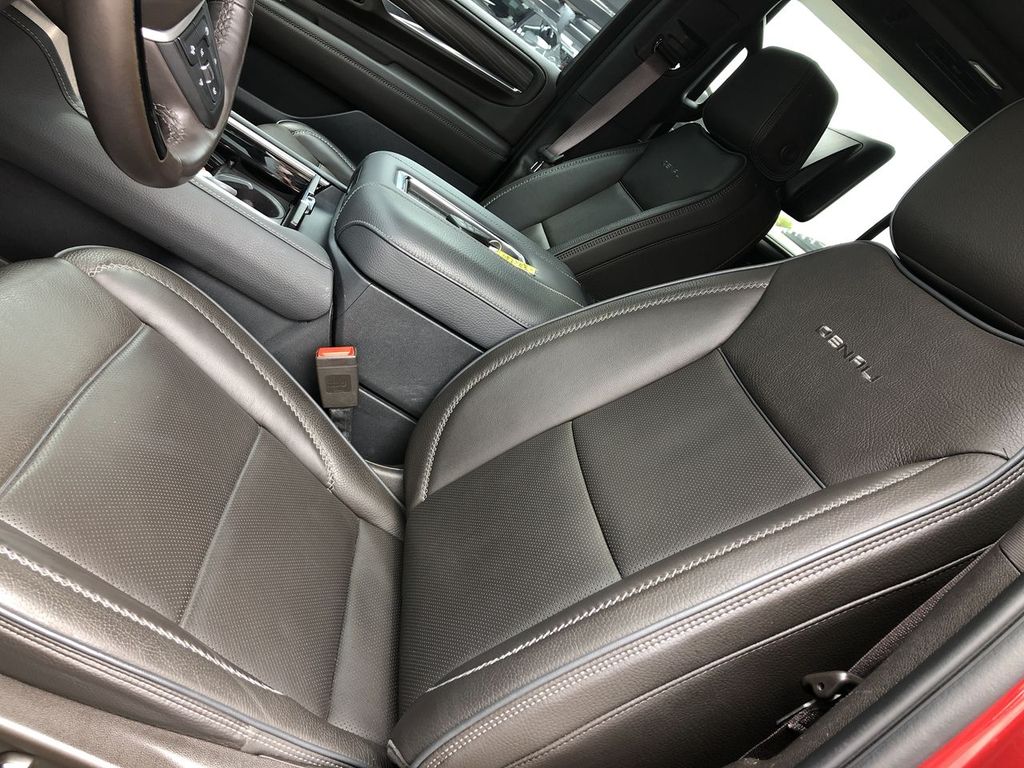 2024 GMC Yukon